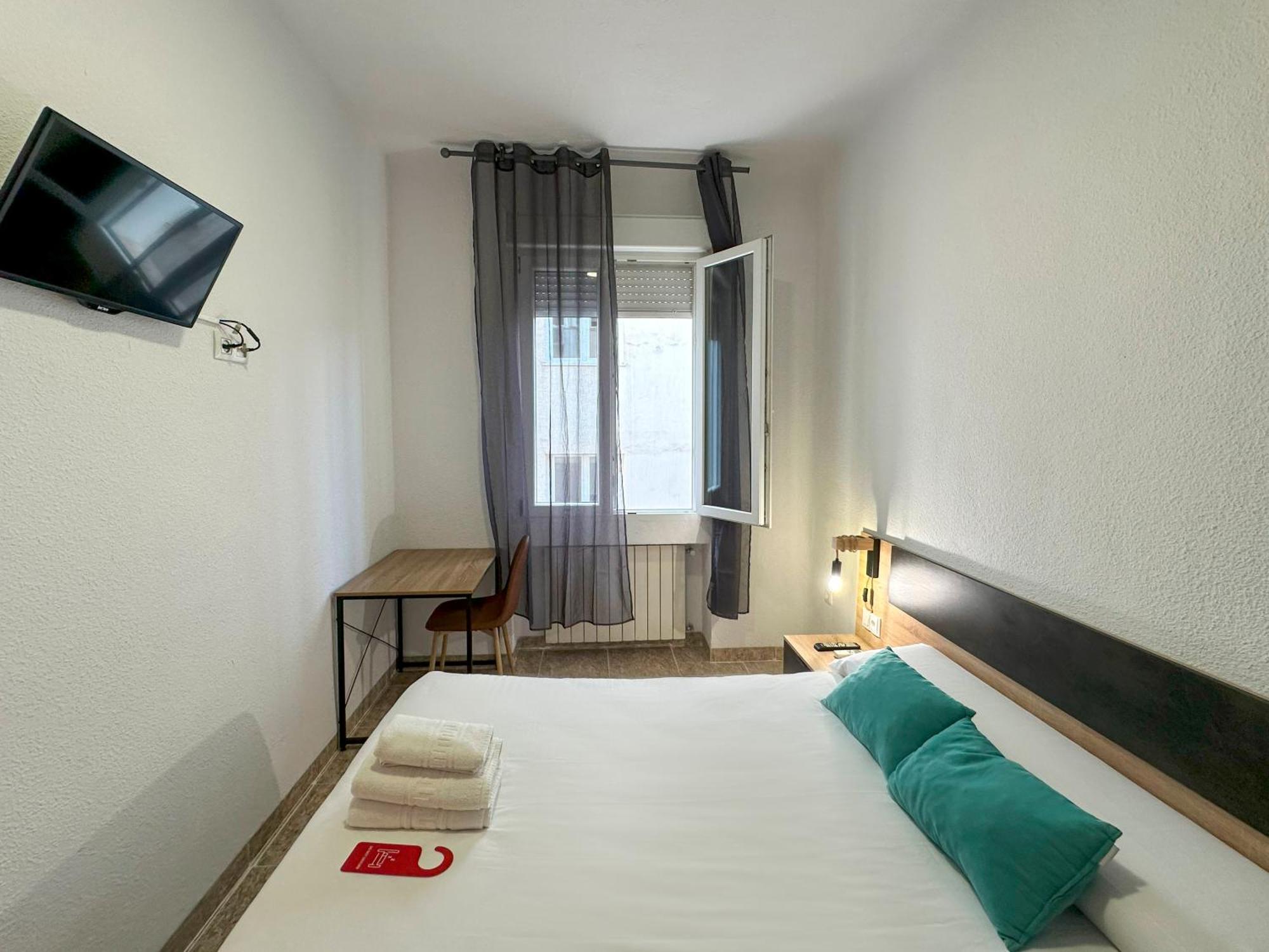 Pension Recogidas Granada Exterior photo
