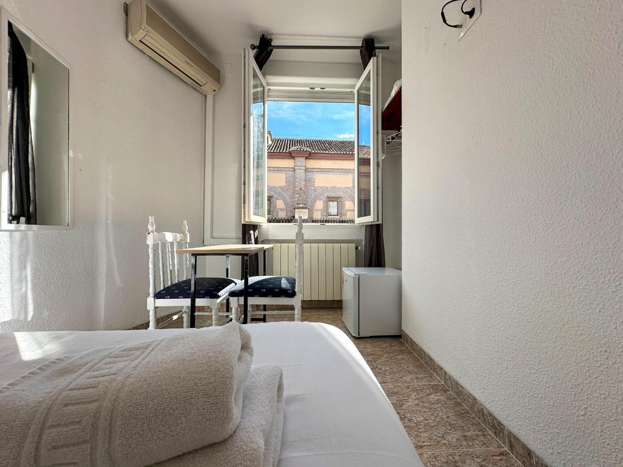 Pension Recogidas Granada Exterior photo
